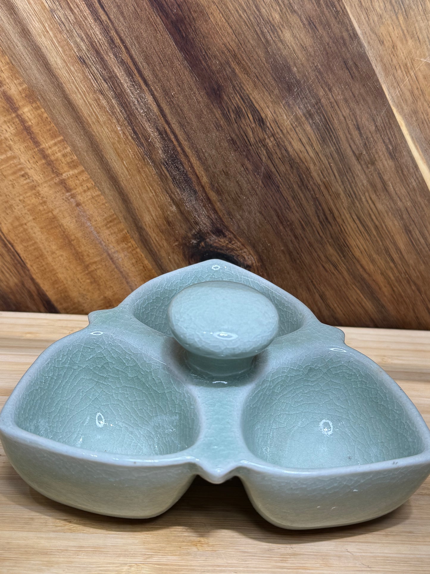 Stone pickle plate وعاء حجر ازرق