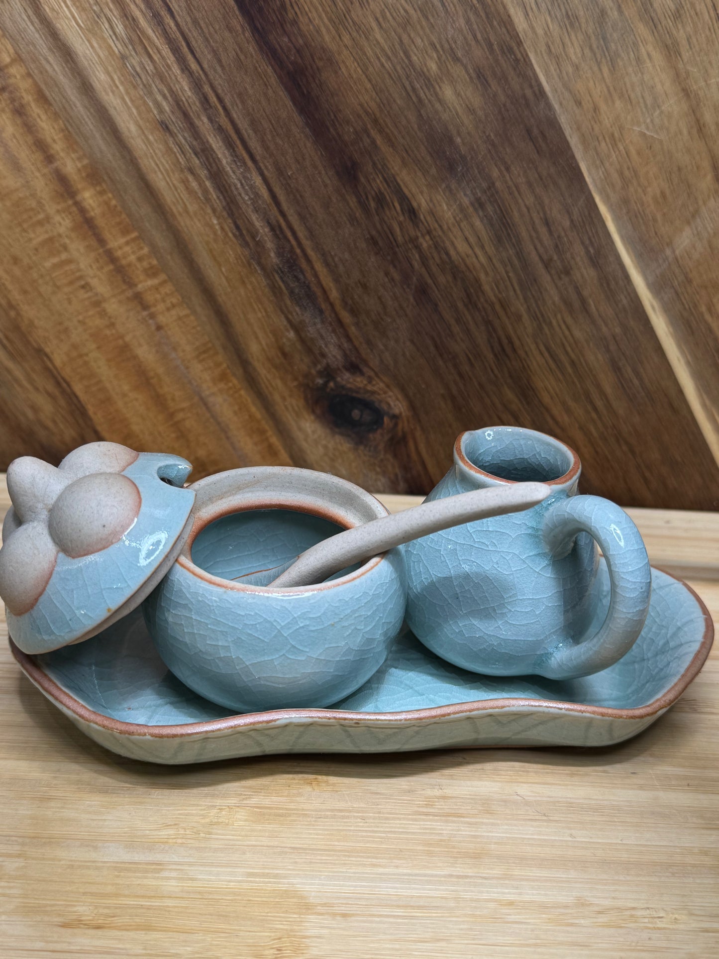 حافظة معابيج حجر ازرق.. stone pickle jar blue